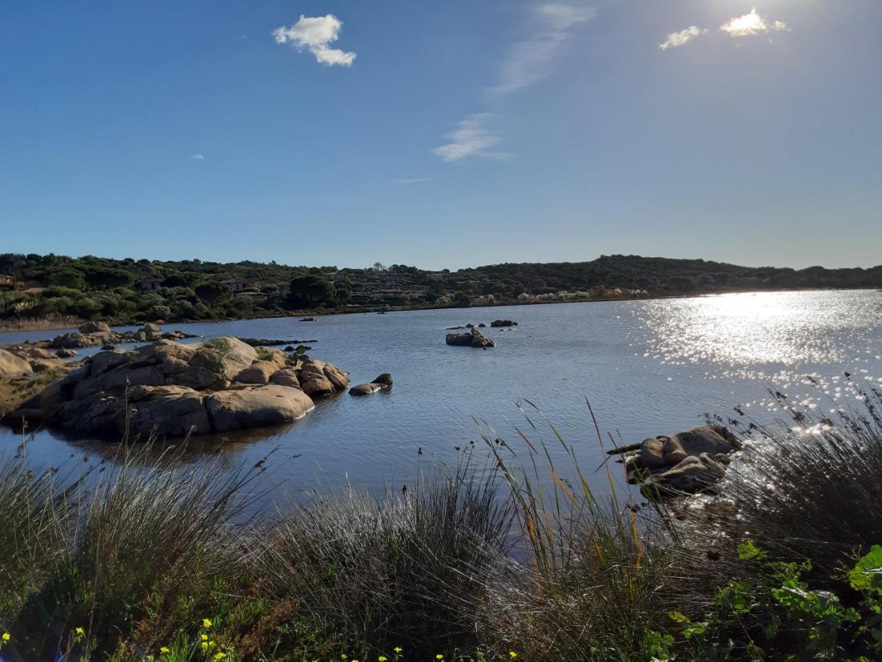 Residence Porto Coda Cavallo ซาน เตโอโดโร ภายนอก รูปภาพ